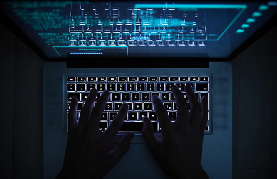 Auch in Trier – Möglicher HACKER-ANGRIFF legt IHK-Systeme lahm!