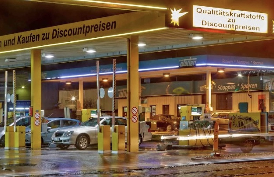 Tanken in Luxemburg: Das kostet der Sprit an den Zapfsäulen ab Mitternacht!