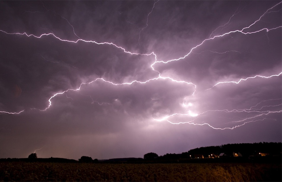 ++ Hitzewelle in der Region – Schwere Gewitter ab dem Nachmittag ++