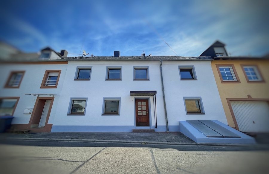 ++ Immobilie des Monats: Saniertes Reihenhaus in Trier zu verkaufen – 170m2 + Garten ++